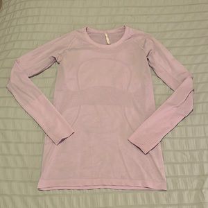lululemon swiftly tech longsleeve crew shirt size 8 lilac light purple